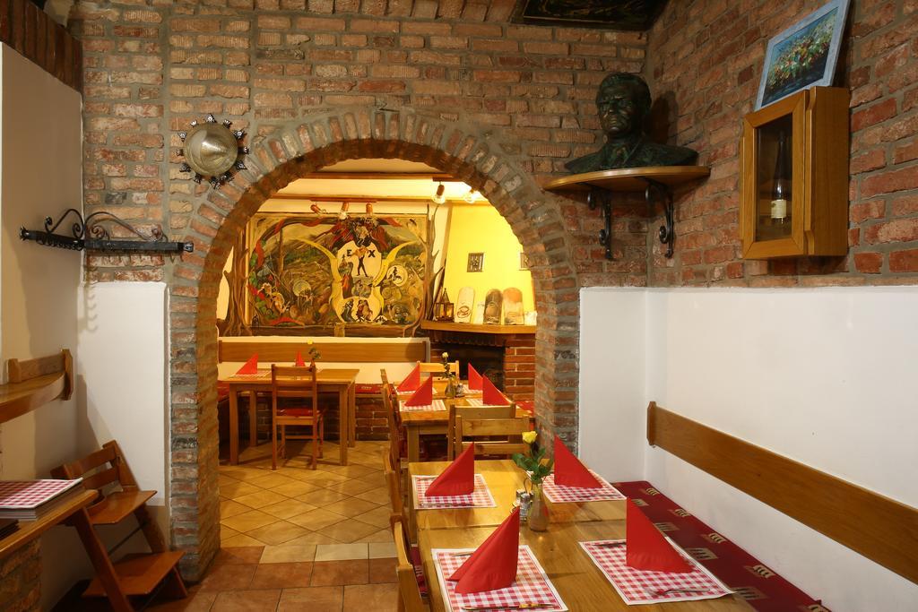 Gostilna In Prenocisca Gedzo Hotel Novo Mesto Bagian luar foto