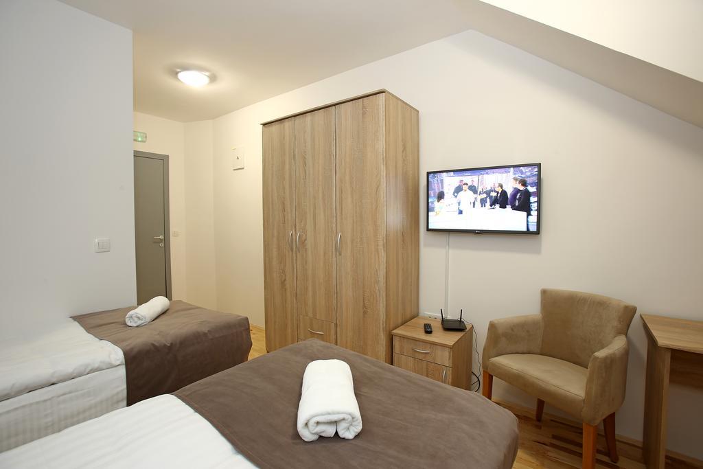 Gostilna In Prenocisca Gedzo Hotel Novo Mesto Bagian luar foto